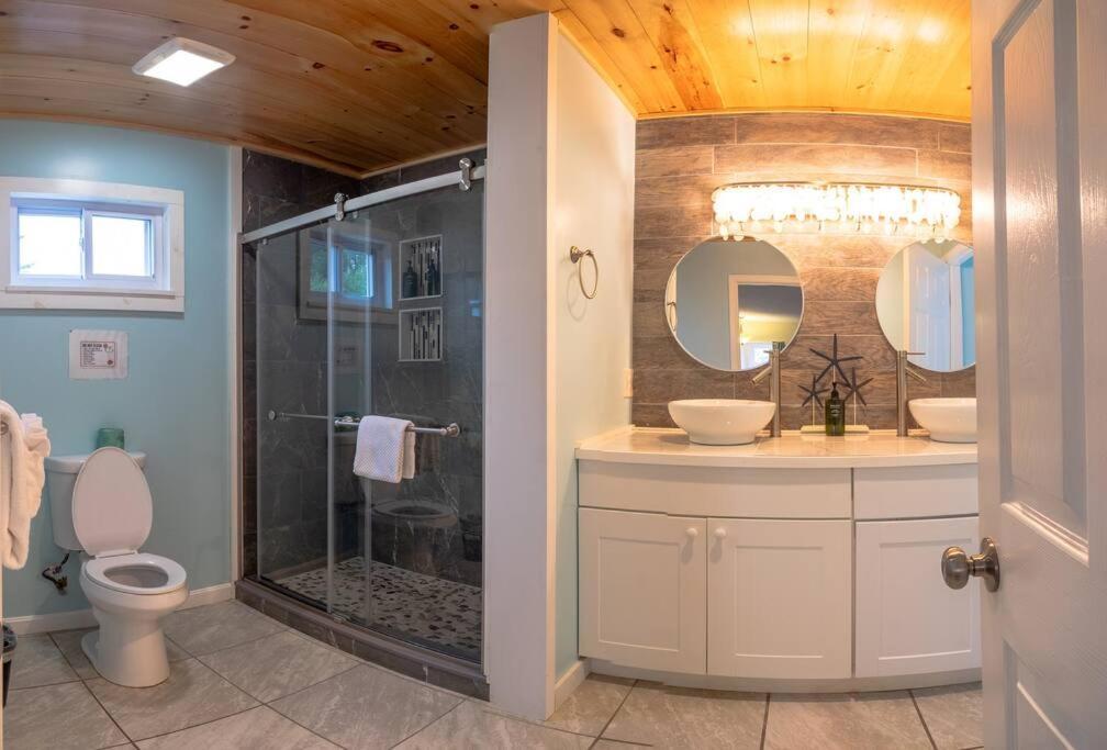 Elegant Jacuzzi Suite Hancock Zewnętrze zdjęcie